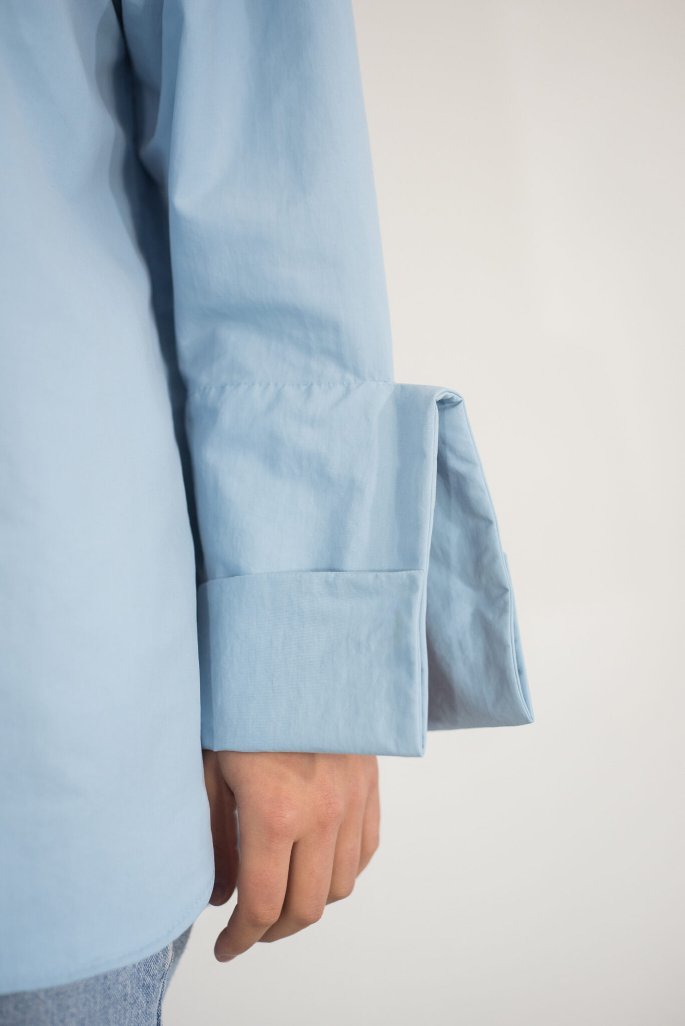 manche chemise femme bleue claire